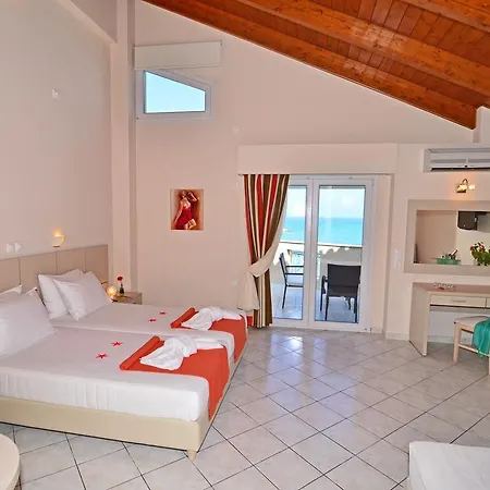 Al Mare מלון 4*