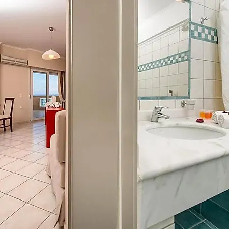 Al Mare 4* Τσιλιβί