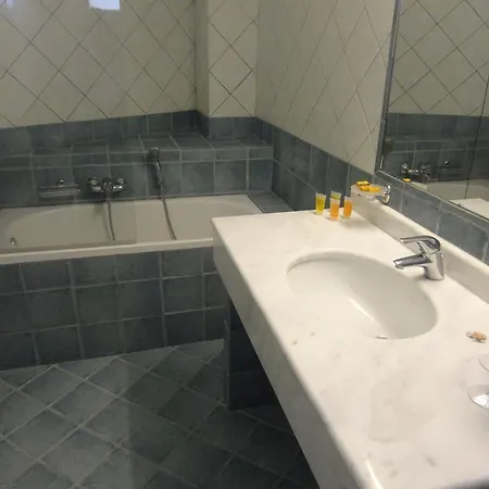 Al Mare Отель Циливи